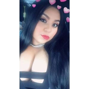 Meet your Posher, Yaricsa